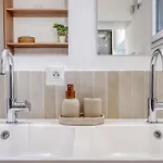 Villa De Charme, 4 Chambres, Piscine