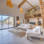 De Charme, 4 Chambres, Piscine Villa *