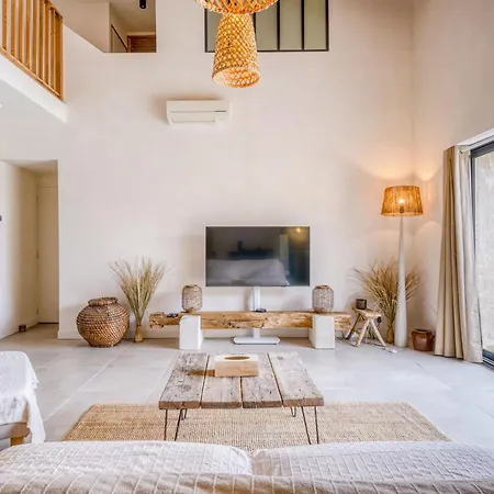 De Charme, 4 Chambres, Piscine * Sainte-Radegonde (Gironde)