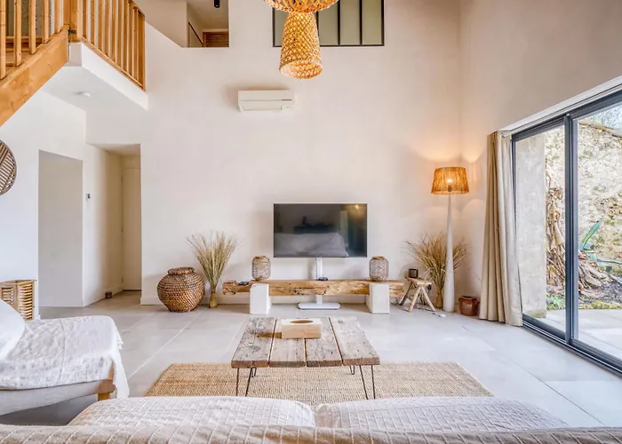 De Charme, 4 Chambres, Piscine * Sainte-Radegonde (Gironde)