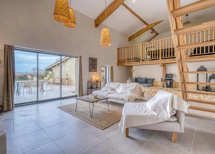 De Charme, 4 Chambres, Piscine Βίλα *